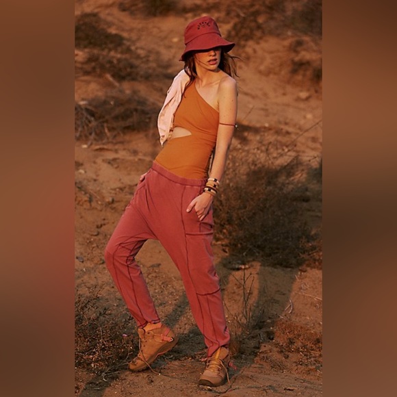 Free People Transcend Limits Onesie orange size XL - Picture 2 of 5